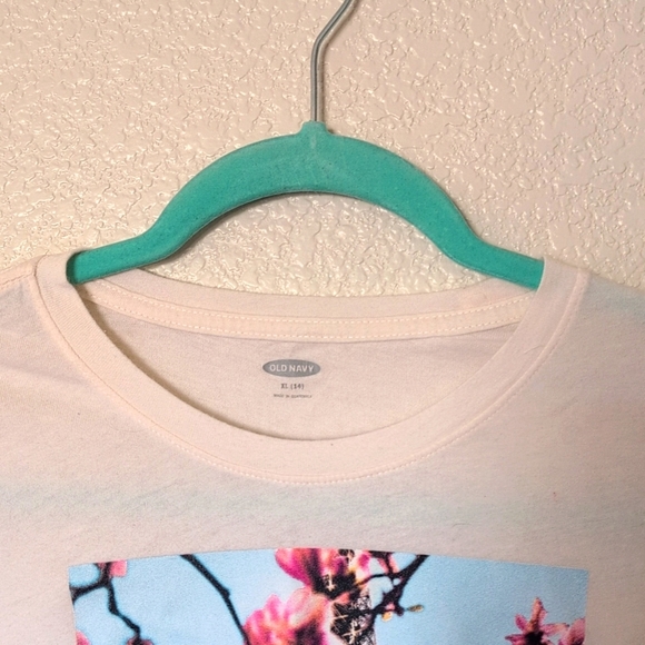 Old Navy White Tee with Eiffel Tower and Pink Blossoms - Picture 8 of 9